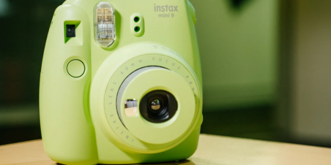 Kamera Fujifilm Instax Mini 9